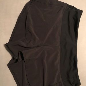 Lululemon speed shorts size 10